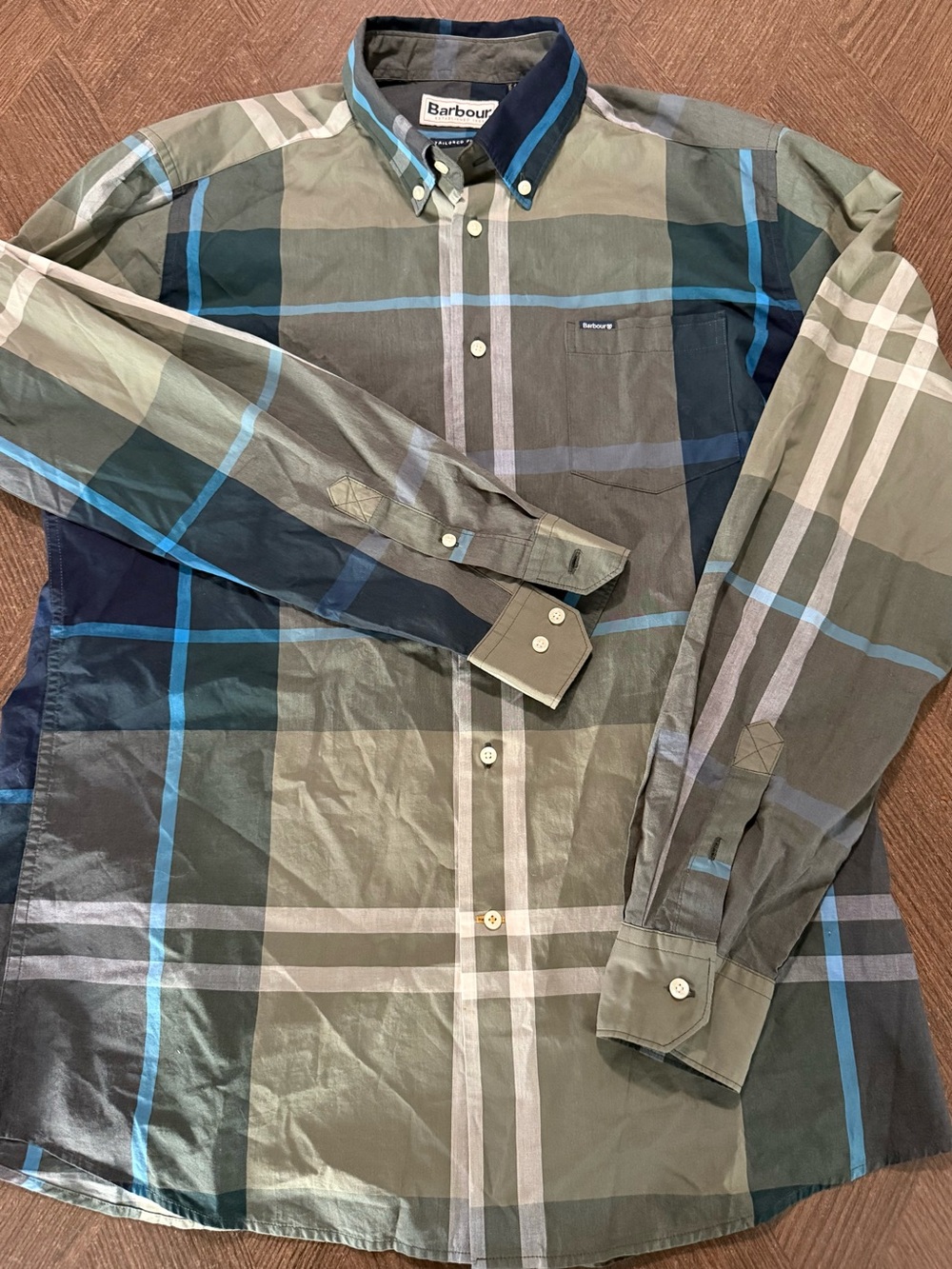 Barbour Men’s Green/Blue Plaid Tailored Fit Button Down 100% Cotton EUC SZ-M